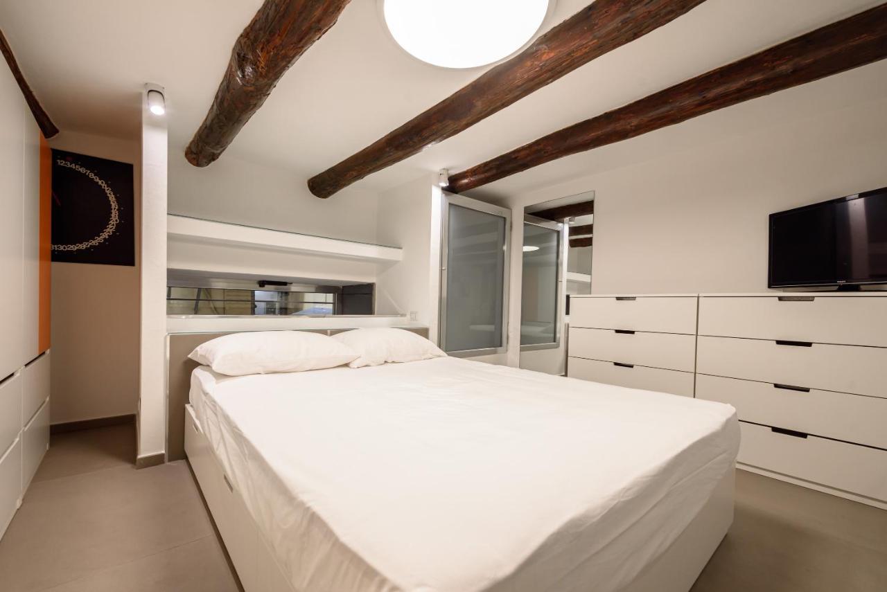 Appartamento Riviera Di Chiaia 155 Napoli Esterno foto